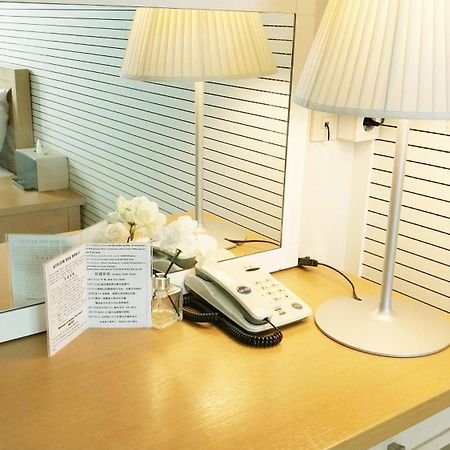 ג'גו Golden Park Hotel מראה חיצוני תמונה